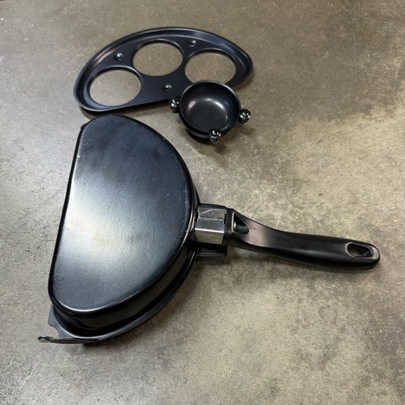 Nonstick Double Sided Folding Frying Pan Egg Poacher Skillet 3 Cup Cookers - Picture 8 of 10